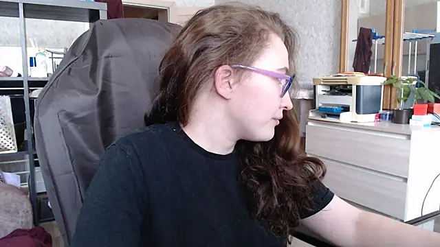 AnKey Rayah online show from December 9, 2024, 4:34 am