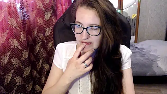 AnKey Rayah online show from April 28, 2026, 7:02 am