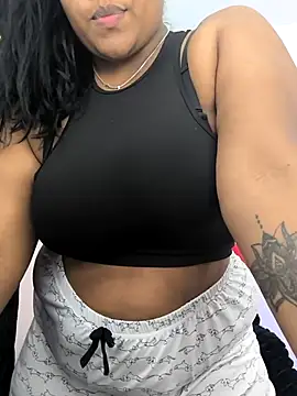 paola091 online show from November 26, 2025, 12:22 am