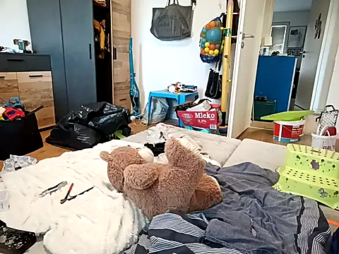 ganjaman871231 online show from November 13, 2025, 9:52 am