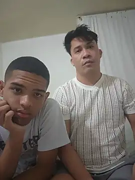 boyhot23x online show from July 17, 2026, 4:52 am