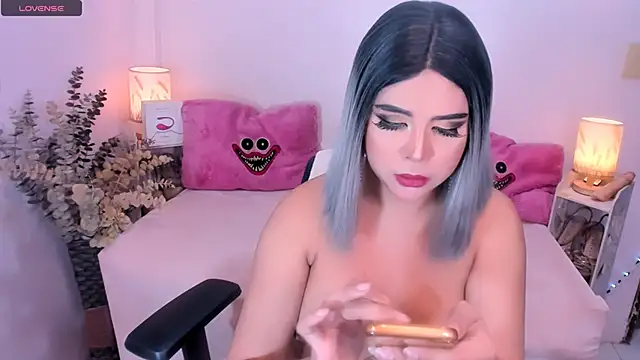 Snapshot of AmazingDREAMGirl chatting on September 18, 2025, 11:56 am AmazingDREAMGirl online show from September 18, 2025, 11:56 am