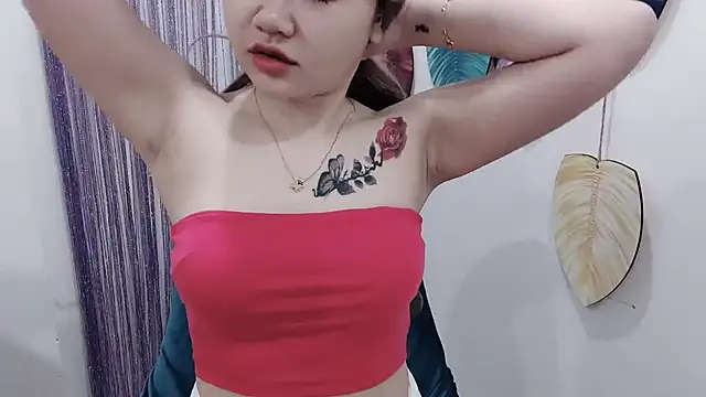 Aminababiew online show from April 22, 2026, 1:19 am