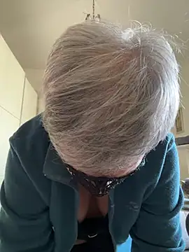 simona60 online show from December 12, 2024, 2:00 pm