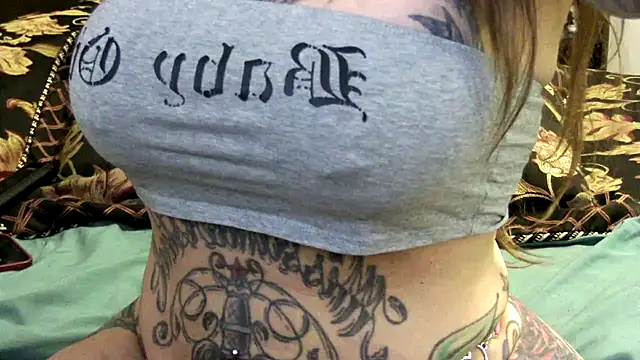 pamelagunns online show from March 19, 2026, 5:39 pm