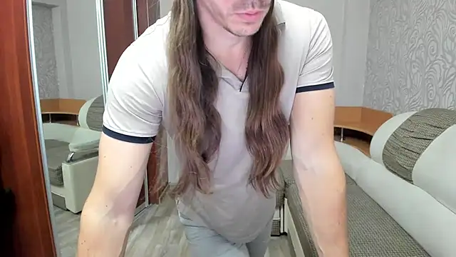 Marrymepls online show from October 7, 2025, 4:59 pm