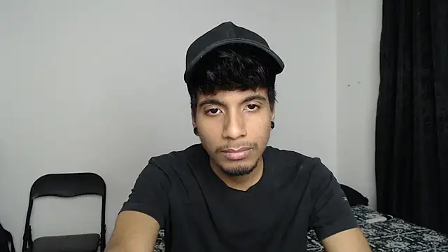 stevenosori online show from November 2, 2025, 2:14 am