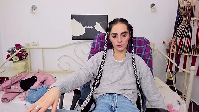 jessystarr online show from February 16, 2025, 3:26 am