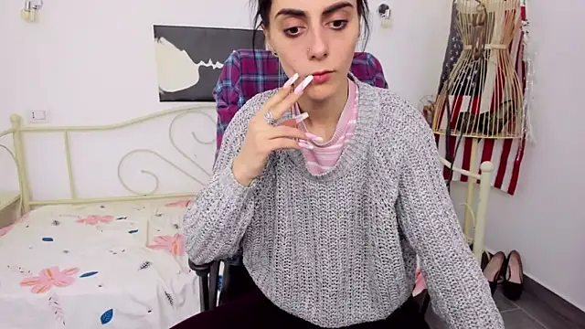 jessystarr online show from February 17, 2025, 6:48 pm