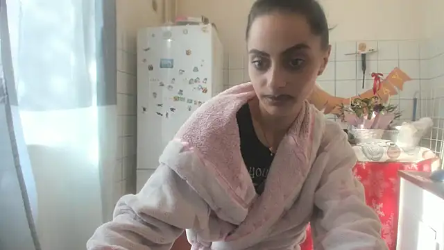 jessystarr online show from September 28, 2025, 7:14 am