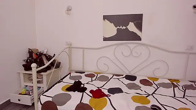 jessystarr online show from October 4, 2025, 12:47 pm