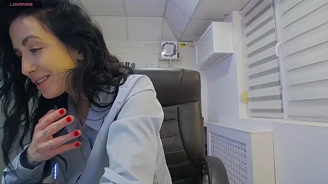 Snapshot of GlamKate chatting on March 11, 2025, 7:15 am GlamKate online show from March 11, 2025, 7:15 am