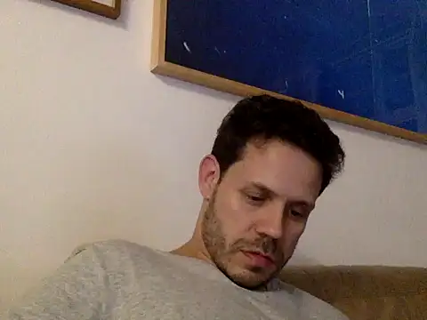 Snapshot of FelipeRiver chatting on September 14, 2025, 11:59 pm FelipeRiver online show from September 14, 2025, 11:59 pm