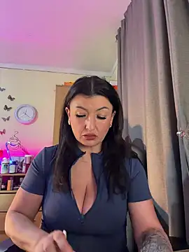 Snapshot of Hotangel75 chatting on March 1, 2026, 5:04 pm Hotangel75 online show from March 1, 2026, 5:04 pm