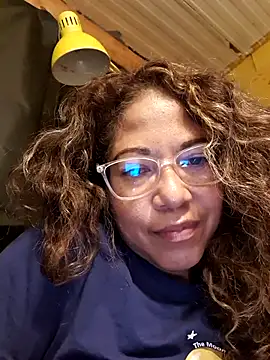 mila38 online show from February 18, 2026, 9:22 pm