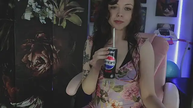 Snapshot of makiyahbelle chatting on January 11, 2026, 9:03 am makiyahbelle online show from January 11, 2026, 9:03 am