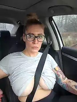 HollyTattoo online show from December 28, 2024, 6:08 pm