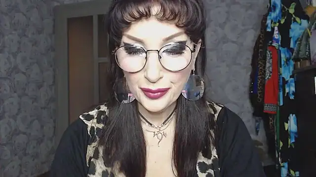 Aziza1 online show from April 1, 2026, 1:52 pm