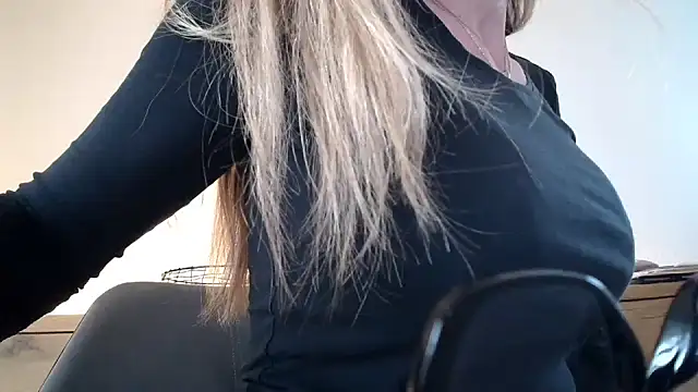 Etwas neugierig online show from January 8, 2025, 10:48 am