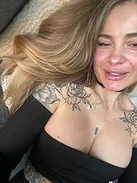 Etwas neugierig online show from February 14, 2025, 11:10 am