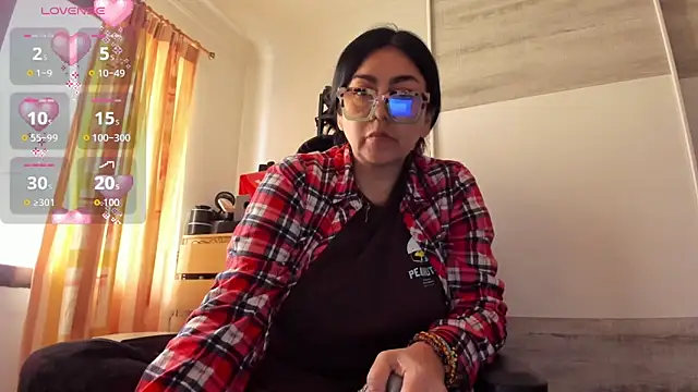 Silver Lovee online show from March 31, 2026, 3:34 pm