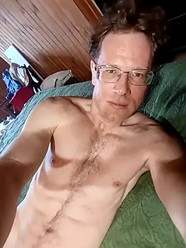 yatshen online show from March 31, 2026, 5:52 am