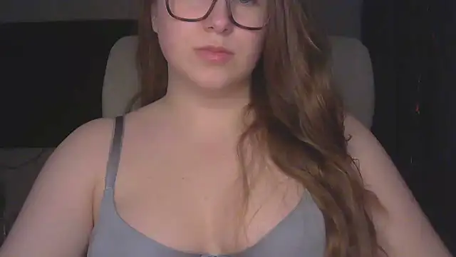 SeasonalSomeone online show from February 15, 2026, 11:01 pm