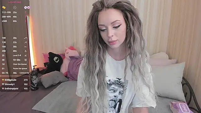 youreyesrgasm online show from February 8, 2025, 10:50 am