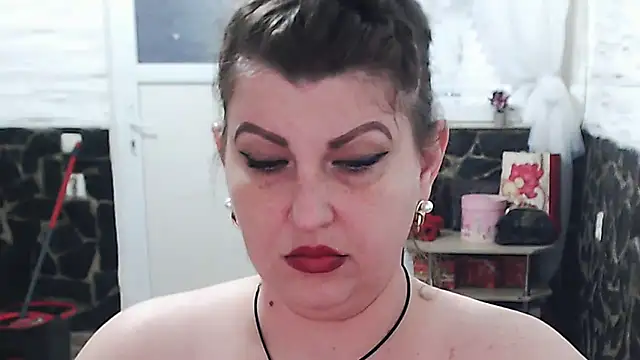 piticaforever online show from October 6, 2025, 1:30 pm