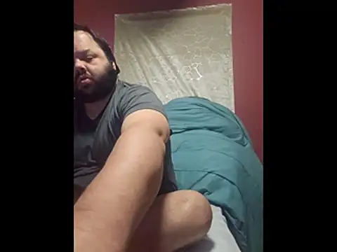 Strongbutgentle36 online show from December 17, 2025, 6:08 am