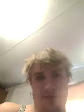 Snapshot of MaddyC6992 chatting on October 30, 2025, 6:30 pm MaddyC6992 online show from October 30, 2025, 6:30 pm