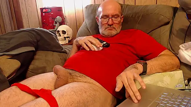 Snapshot of snickers1 chatting on November 13, 2025, 4:06 pm snickers1 online show from November 13, 2025, 4:06 pm