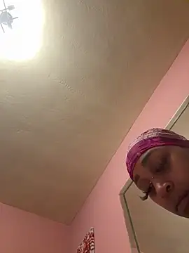 Creamesensation online show from February 23, 2025, 9:05 pm