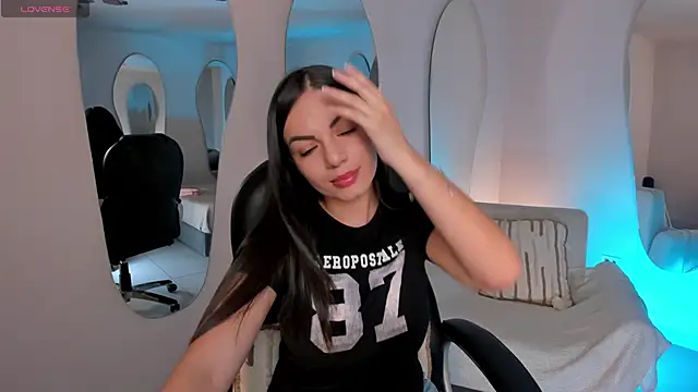 MorganHicks online show from February 18, 2026, 7:54 pm