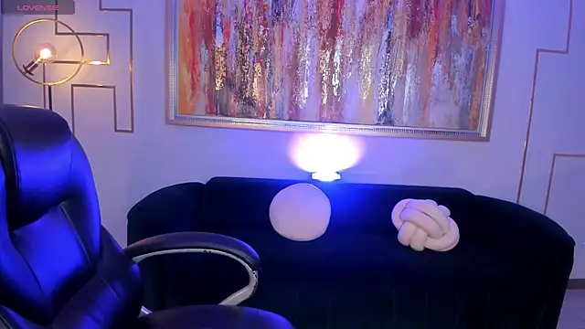 MorganHicks online show from April 6, 2026, 10:27 am