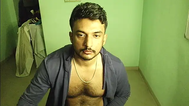 Snapshot of daringcutie chatting on December 1, 2025, 12:26 am daringcutie online show from December 1, 2025, 12:26 am