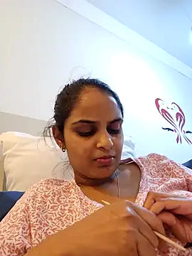 DirtySnowball69 online show from December 17, 2024, 7:04 pm