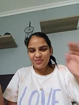 DirtySnowball69 online show from July 21, 2026, 6:05 am