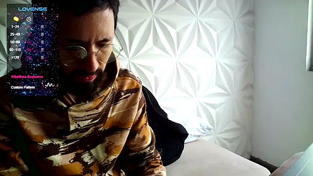 jerryandjessica online show from September 18, 2025, 8:00 pm