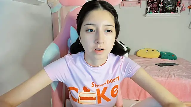 Snapshot of cherrycute chatting on December 22, 2024, 1:34 am cherrycute online show from December 22, 2024, 1:34 am