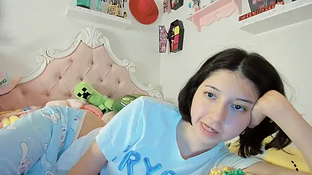 Snapshot of cherrycute chatting on September 11, 2025, 1:39 am cherrycute online show from September 11, 2025, 1:39 am