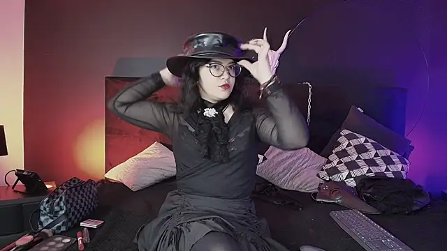 Snapshot of _Jade_16 chatting on October 31, 2025, 11:55 am Jade 16 online show from October 31, 2025, 11:55 am