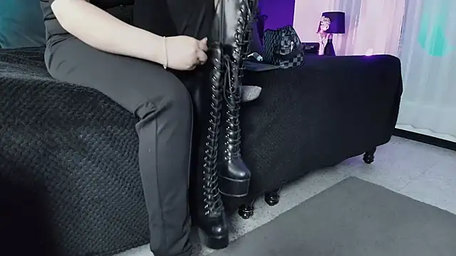 Snapshot of _Jade_16 chatting on November 27, 2025, 11:56 am Jade 16 online show from November 27, 2025, 11:56 am