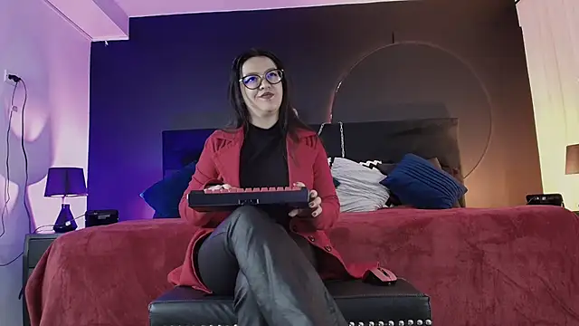 Snapshot of _Jade_16 chatting on April 16, 2026, 11:44 am Jade 16 online show from April 16, 2026, 11:44 am