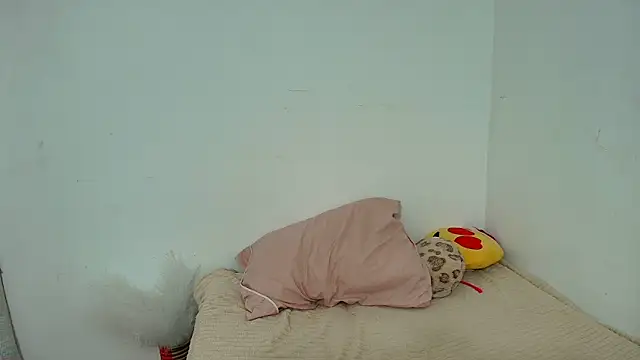 Anal Milky Momma online show from November 13, 2025, 3:55 pm