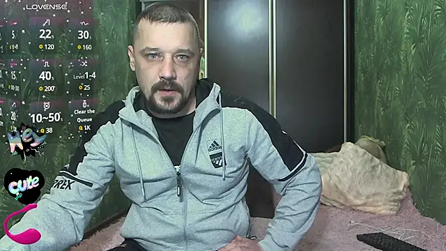 Snapshot of DanielOhCool chatting on December 14, 2024, 3:15 pm DanielOhCool online show from December 14, 2024, 3:15 pm