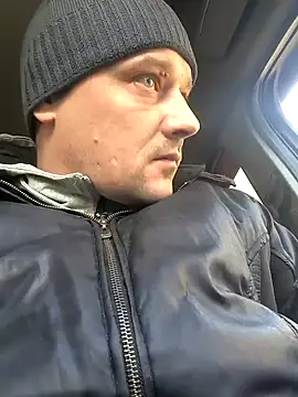 Snapshot of DanielOhCool chatting on January 5, 2025, 11:15 am DanielOhCool online show from January 5, 2025, 11:15 am