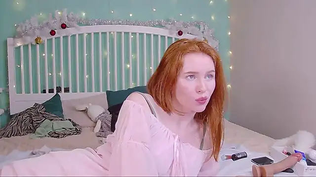 Snapshot of GingerArin chatting on January 26, 2025, 5:13 pm GingerArin online show from January 26, 2025, 5:13 pm