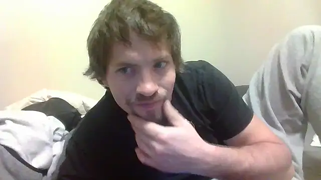 Snapshot of youngbuck6874 chatting on January 10, 2025, 1:32 am youngbuck6874 online show from January 10, 2025, 1:32 am