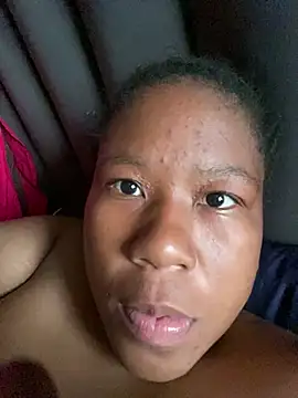 Muskthickgirl online show from July 11, 2026, 7:55 am